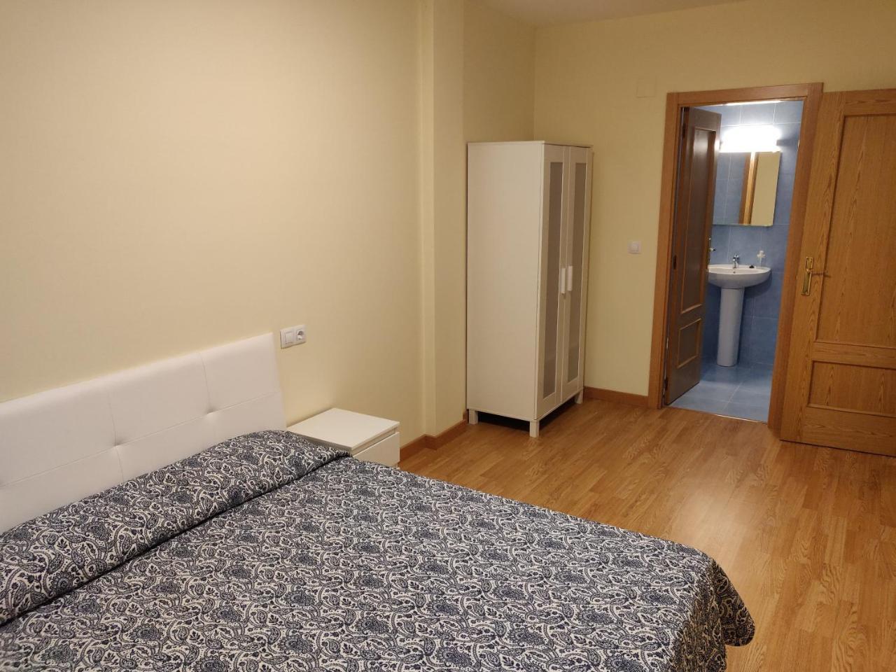 Apartamentos Mirador De Granon Екстериор снимка