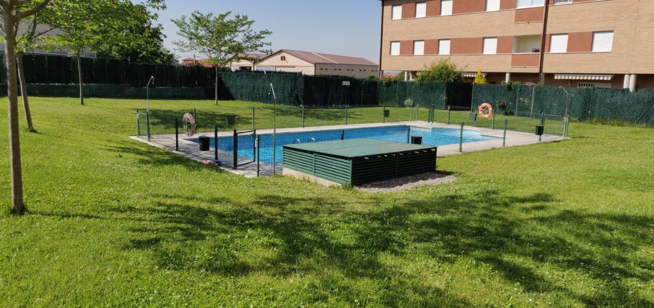 Apartamentos Mirador De Granon Екстериор снимка